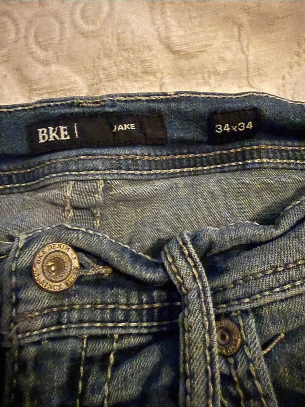 BKE Men’s Straight-Leg Jeans in Medium Blue Wash